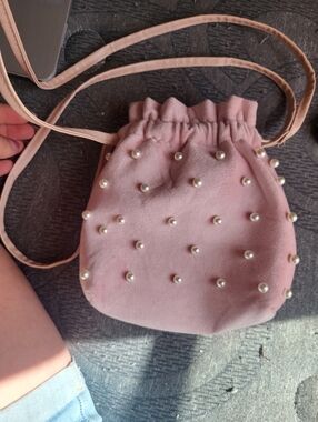 Nwot Pearl Bag